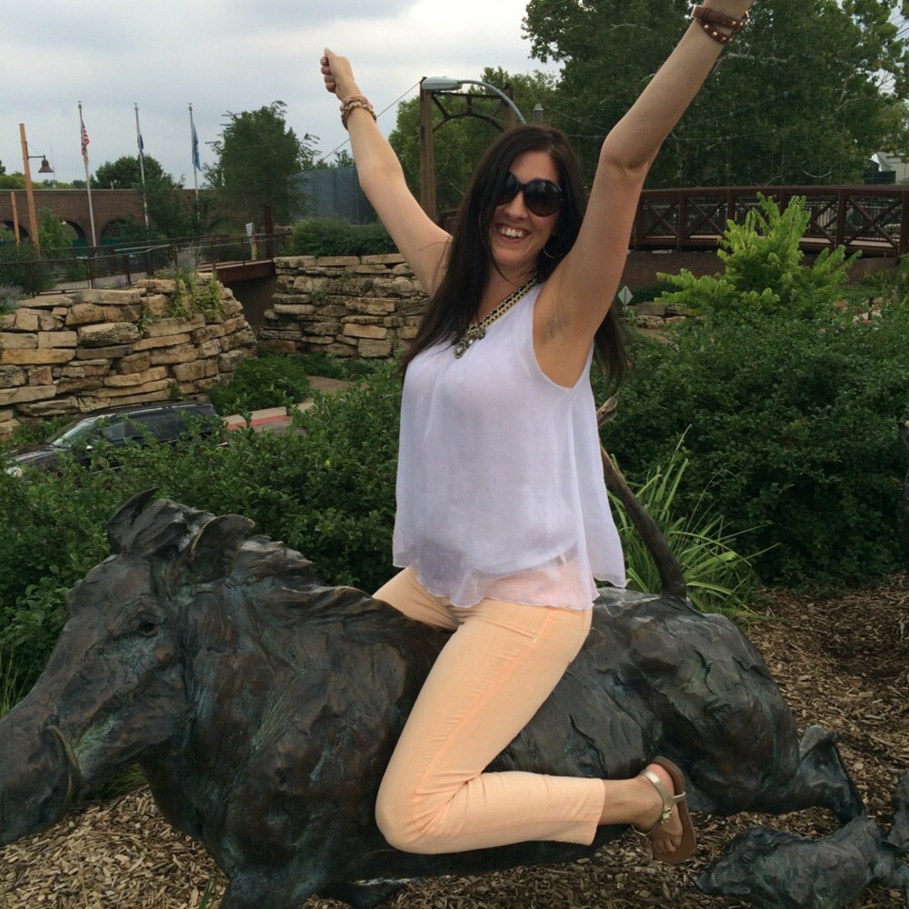 Meet your Posher, Jennifer